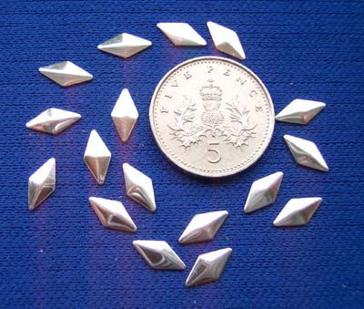 6 SILVER DIAMOND FINDINGS 6 SILVER DIAMOND FINDINGS